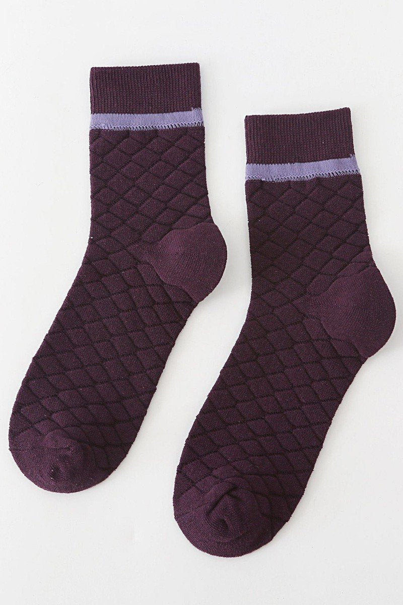 HOURGLASS QUILTED LINE COLOR CREW SOCKS