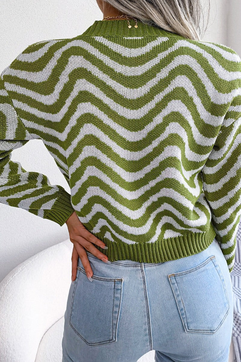 WOMEN RIBBED WAVE PATTERN KNITTED SHORT SWEATER