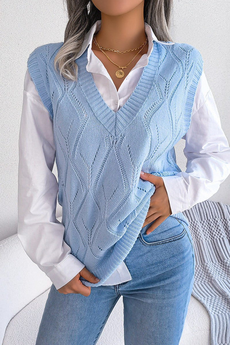 WOMEN PUNCHING KNITTED LOOSE FIT SWEAT VEST