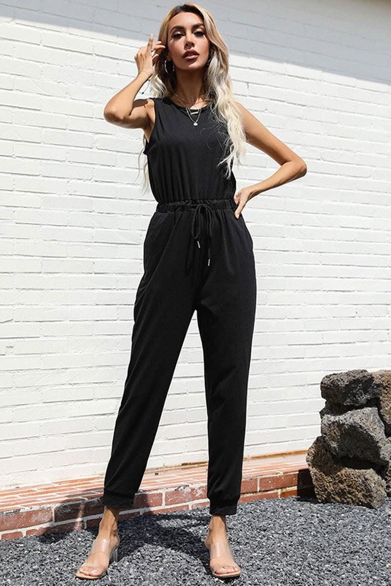 SOLID COLOR BLACK SLEEVELES JUMPSUIT - Doublju