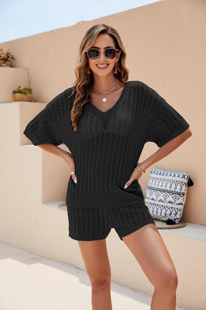 HOLLOW CHUNKY KNIT LOOSE FIT TOP AND SHORTS SET - Doublju