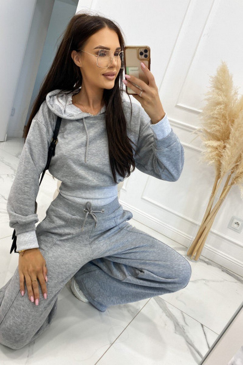 WOMEN LONG SLEEVE PULLOVER HOODIE AND PANTS SET