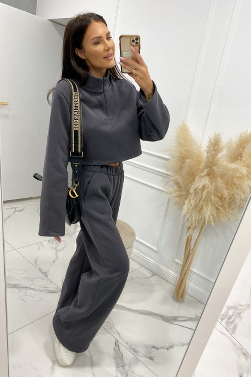 WOMEN CROP HIGH NECK PULLOVER AND PANTS SET