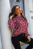 WOME HIGH NECK ANIMAL PRINT RIBBED SLEEVE BLOUSE
100% POLYESTER
SIZE S-M-L
MADE IN CHINA