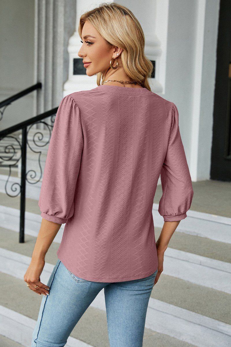 WOMEN RIBBED 3/4 SLEEVE PATTERN STITCHED BLOUSE