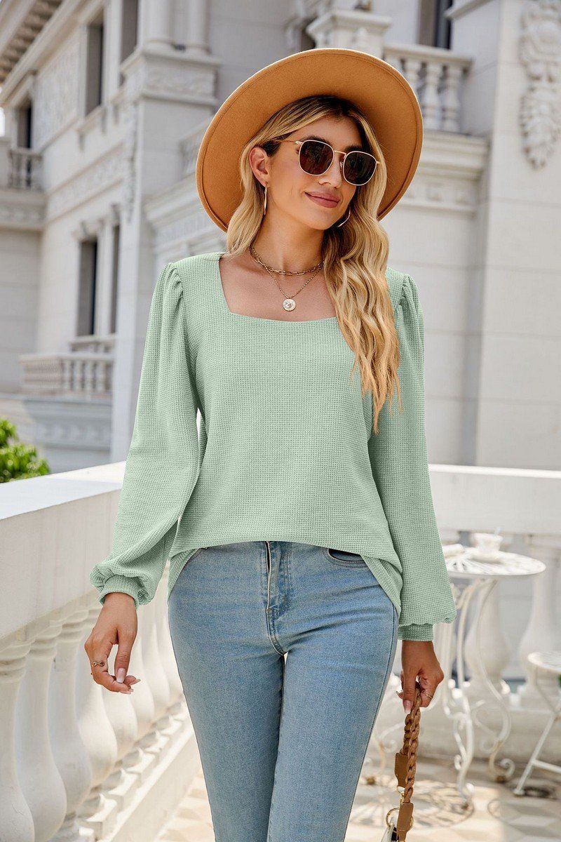 WOMEN WAFFLE KNIT SQUARE NECK PUFF SLEEVE TEE