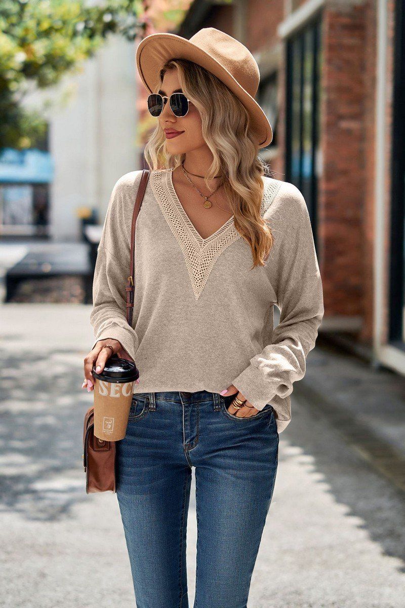 WOMEN GUIPURE LACE TRIM LOOSE FIT LONG SLEEVE TEE