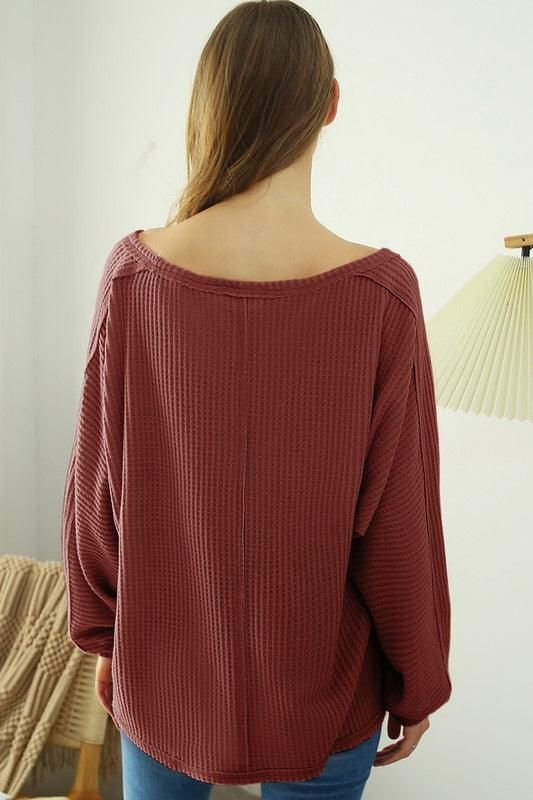 LOOSE FIT SOFT SWEATER KNIT TOP RAW DETAILED - Doublju