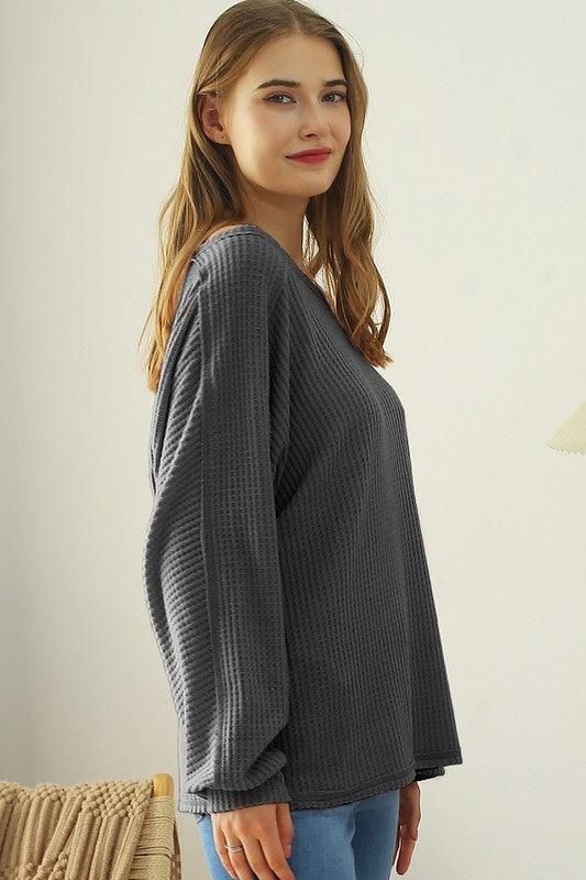 LOOSE FIT SOFT SWEATER KNIT TOP RAW DETAILED - Doublju