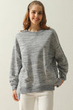 LONG SLEEVE ROUND NECK CUT HEM SWEATSHIRT - Doublju