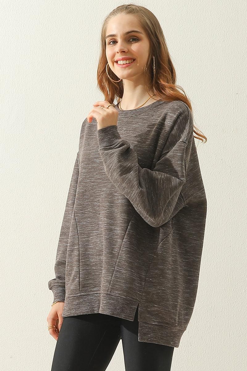 LONG SLEEVE ROUND NECK CUT HEM SWEATSHIRT - Doublju