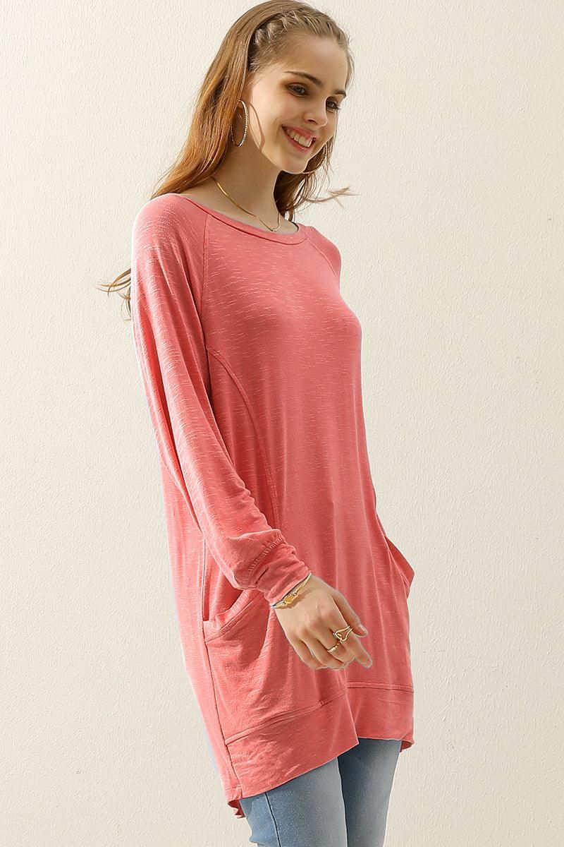 R NECK LONG SLEEVE SLUB LONG KNIT TOP WITH POCKETS - Doublju