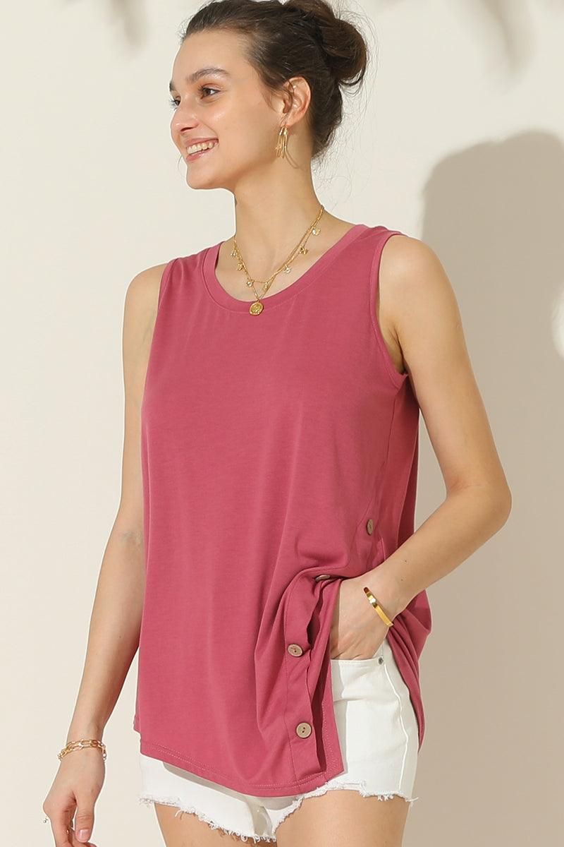 U NECK BOTTON SIDE BUTTON UP SLEEVELESS TOP - Doublju