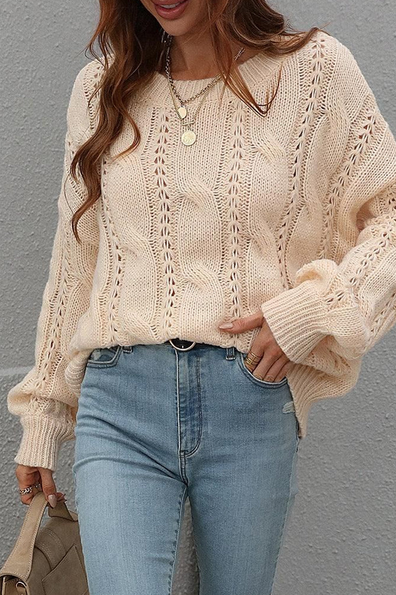 LOOSE FIT CABLE KNIT DAILY SWEATER