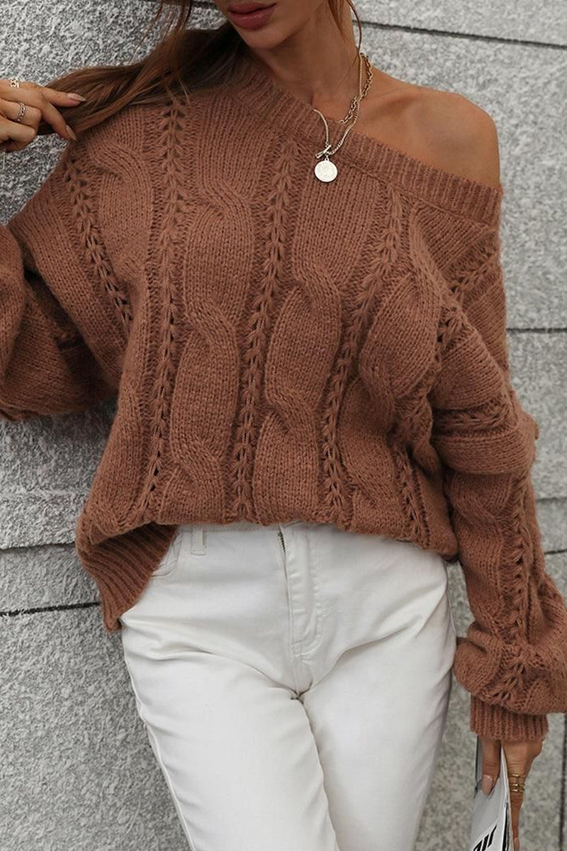LOOSE FIT CABLE KNIT DAILY SWEATER