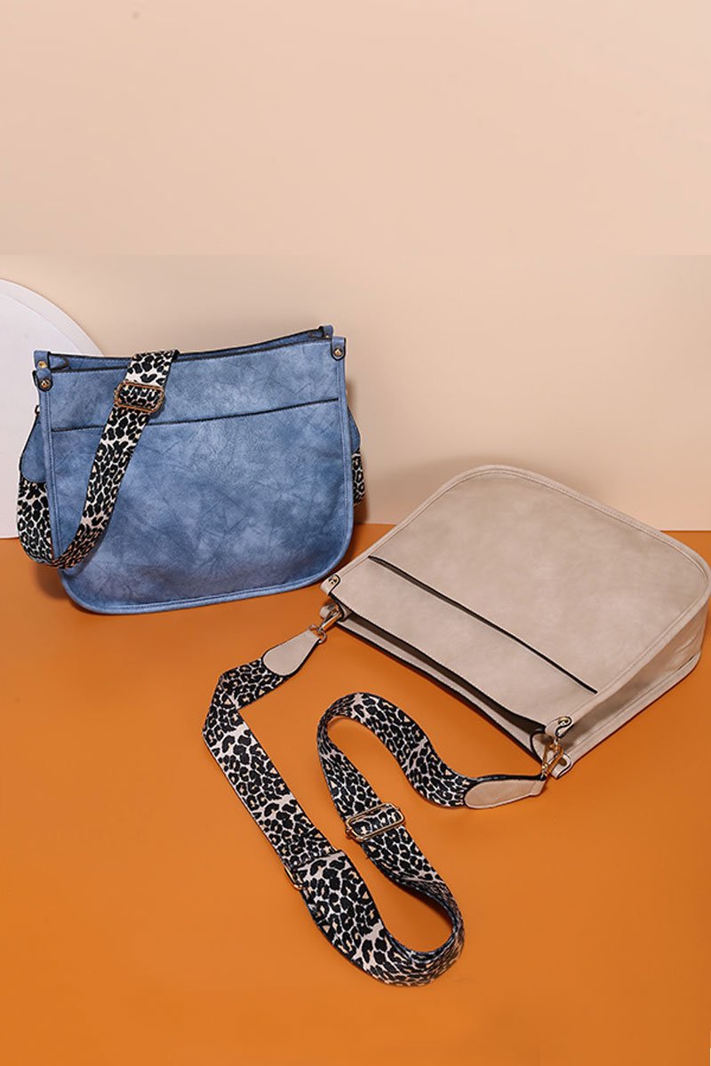 OVAL SHAPE CROSS MESSENGER BAG