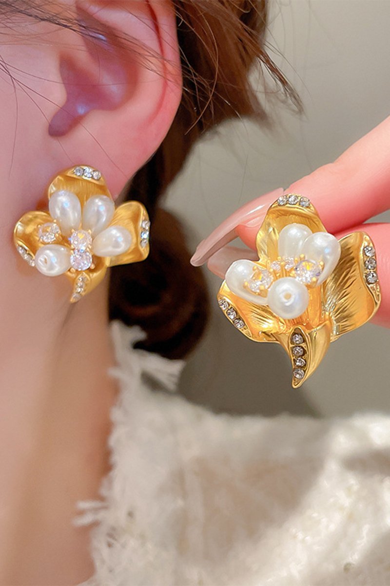 FLOWER SHAPE STUD FASHION EARRINGS