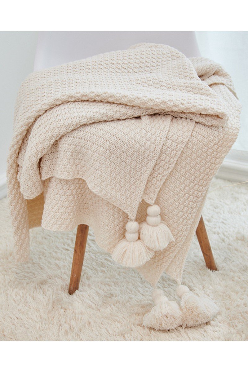 TASSEL PLAID KNIT TRENDY BLANKET, SIZE : 51.2″ X 66.9″