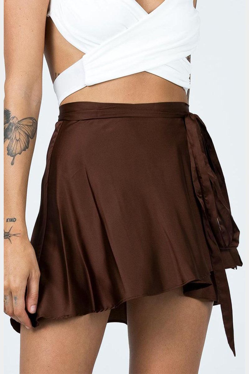 SOLID COLOR HIGH WAISTED CHIFFON SHORT SKIRT - Doublju