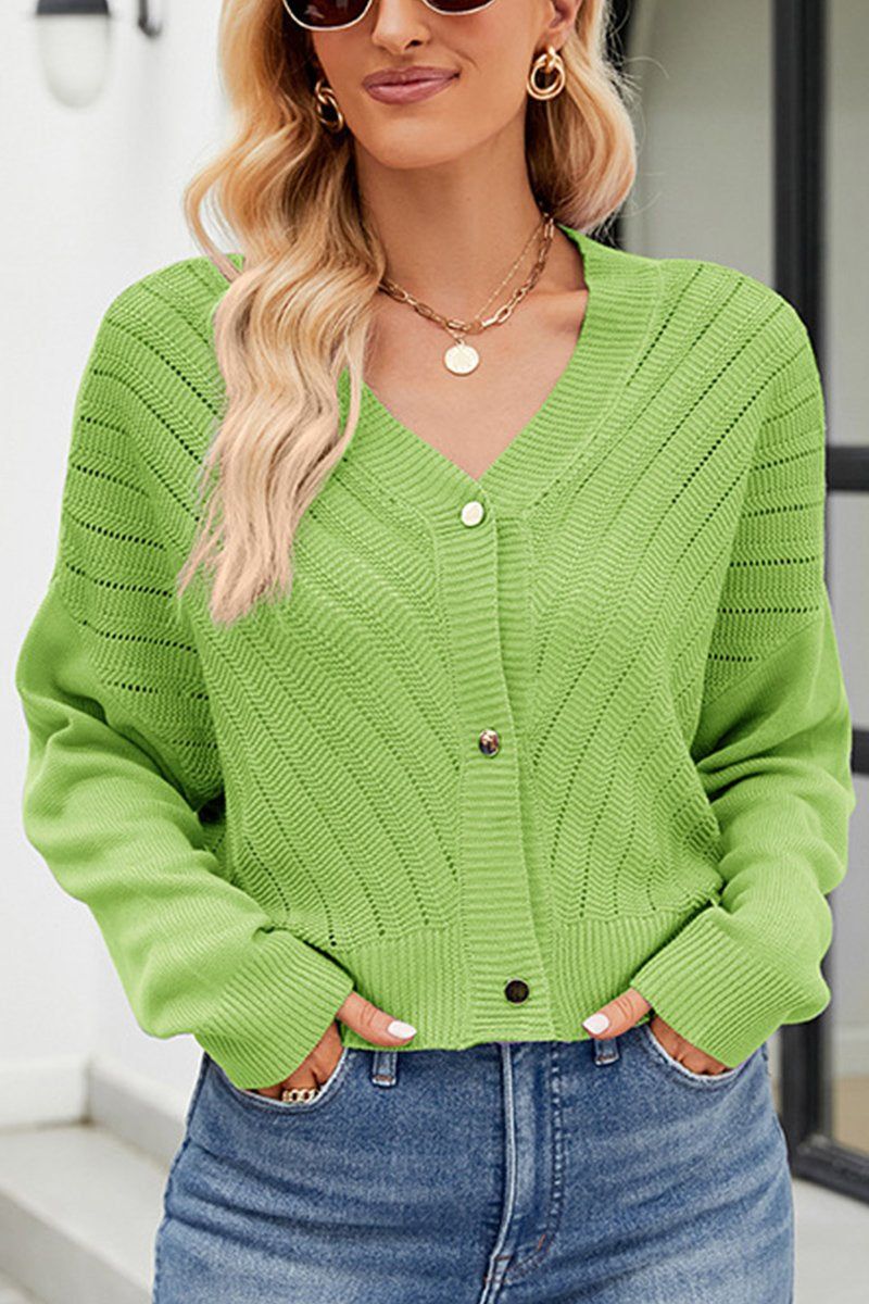 WOMEN CABLE KNITTED BUTTON CLOSURE CARDIGAN