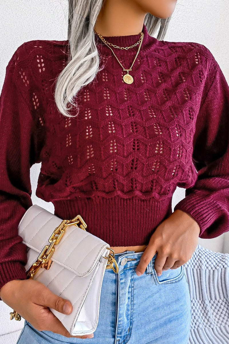 WOMEN CHUNKY CABLE KNIT SHORT CROP SWEATER