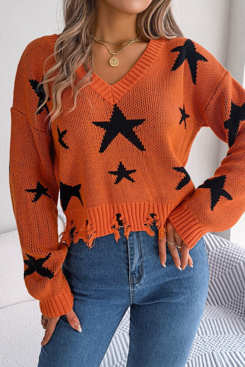 WOMEN STAR PRINTING DISTRESSED HEM KNIT SWEATER