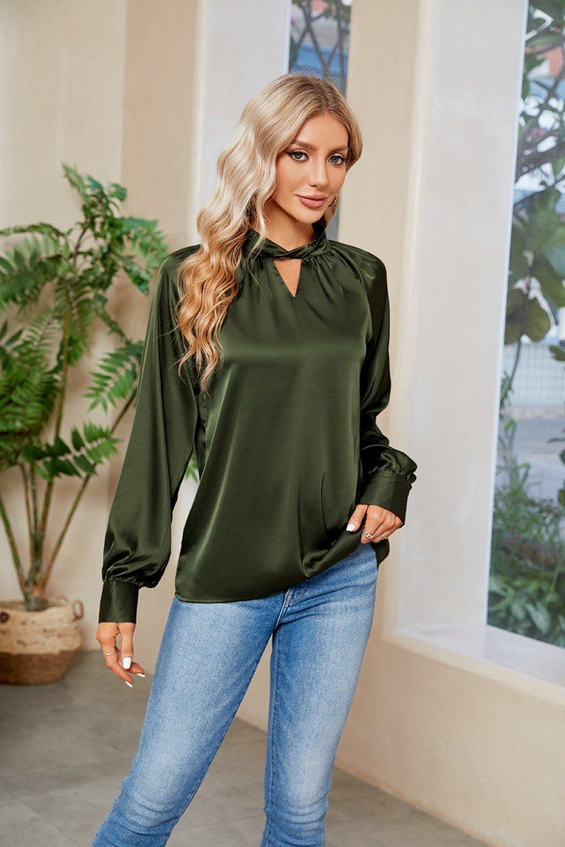 LOOSE FIT KEYHOLE NECK BUTTON CUFF GLOSSY BLOUSE