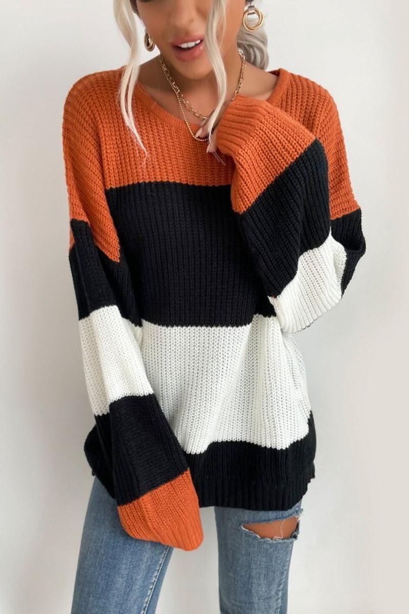 CONTRAST COLOR KNIT - Doublju