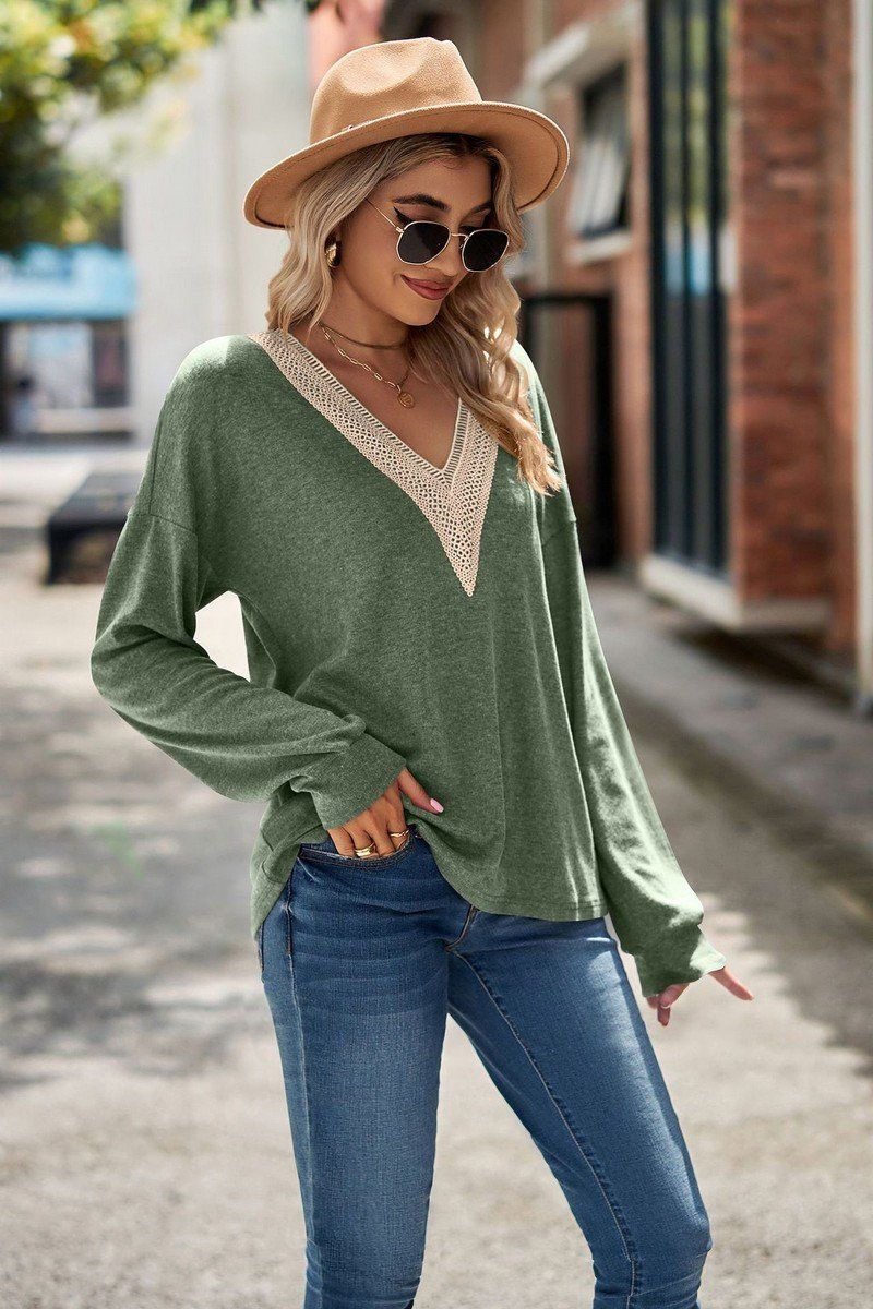 WOMEN GUIPURE LACE TRIM LOOSE FIT LONG SLEEVE TEE