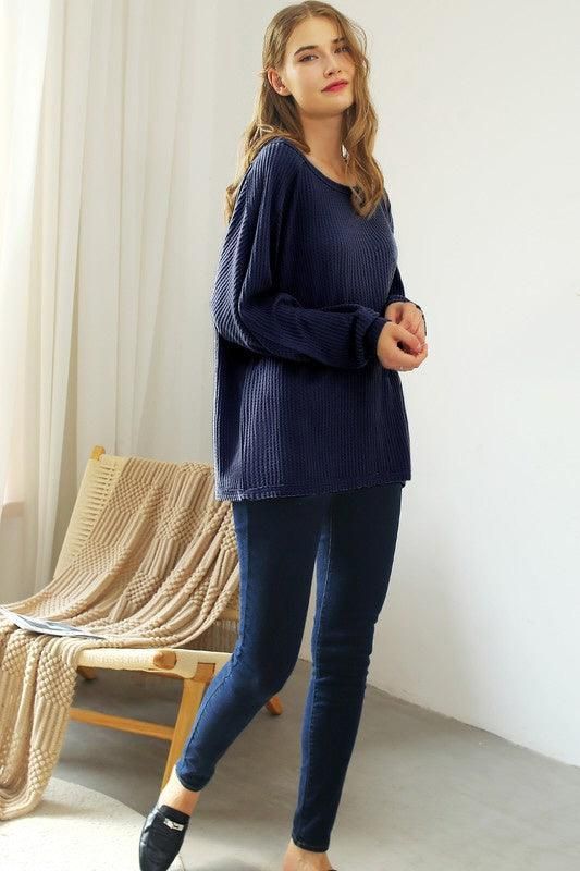 LOOSE FIT SOFT SWEATER KNIT TOP RAW DETAILED - Doublju